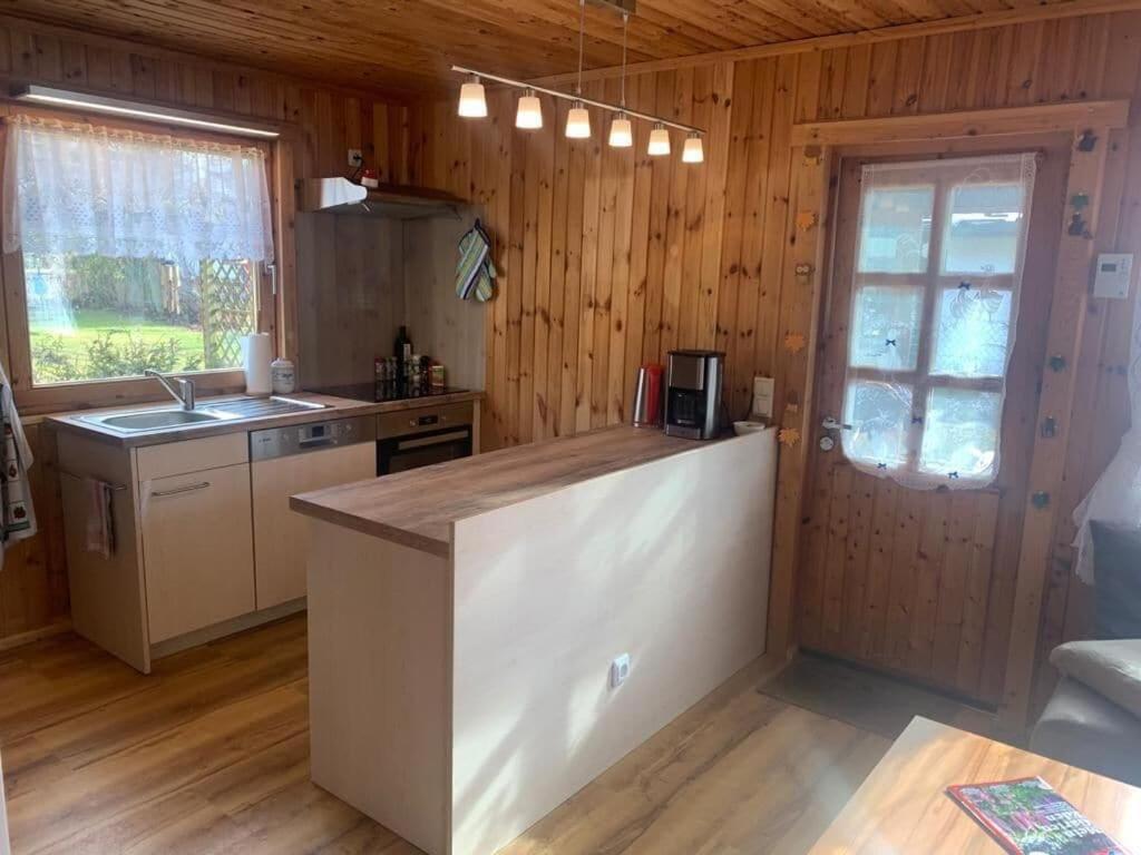 Holzhaus Mit Direktem Wasserzugang In Berlin-Koepenick Luaran gambar